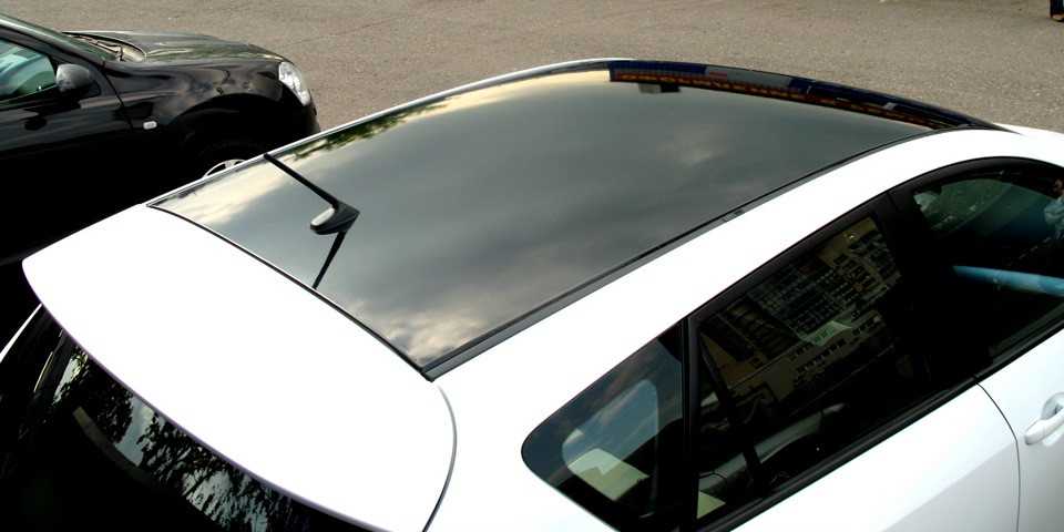 Пленка на крышу авто: черная глянцевая, зеркальная, виниловая или панорама Как выбрать и правильно обтянуть