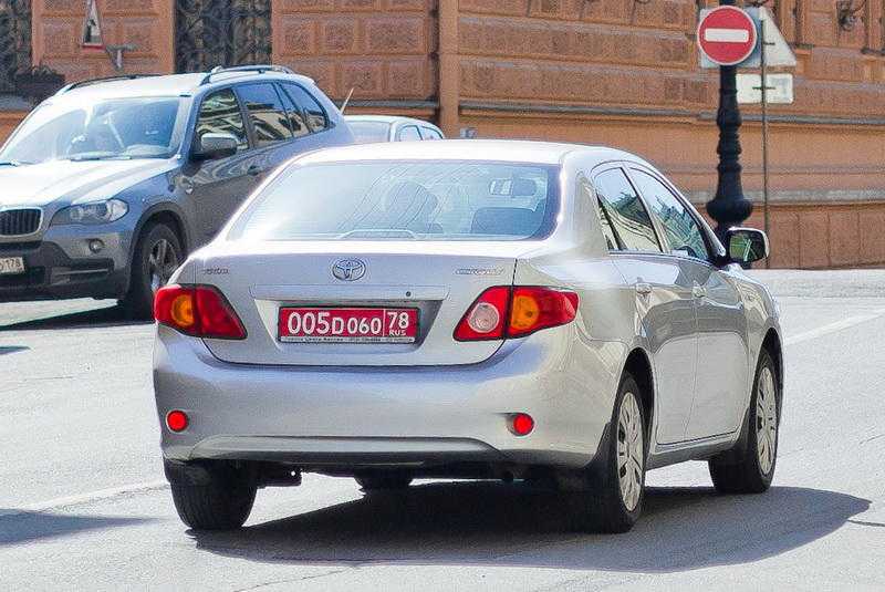 Красные номера на машине в россии в 2020 году - что означают, расшифровка