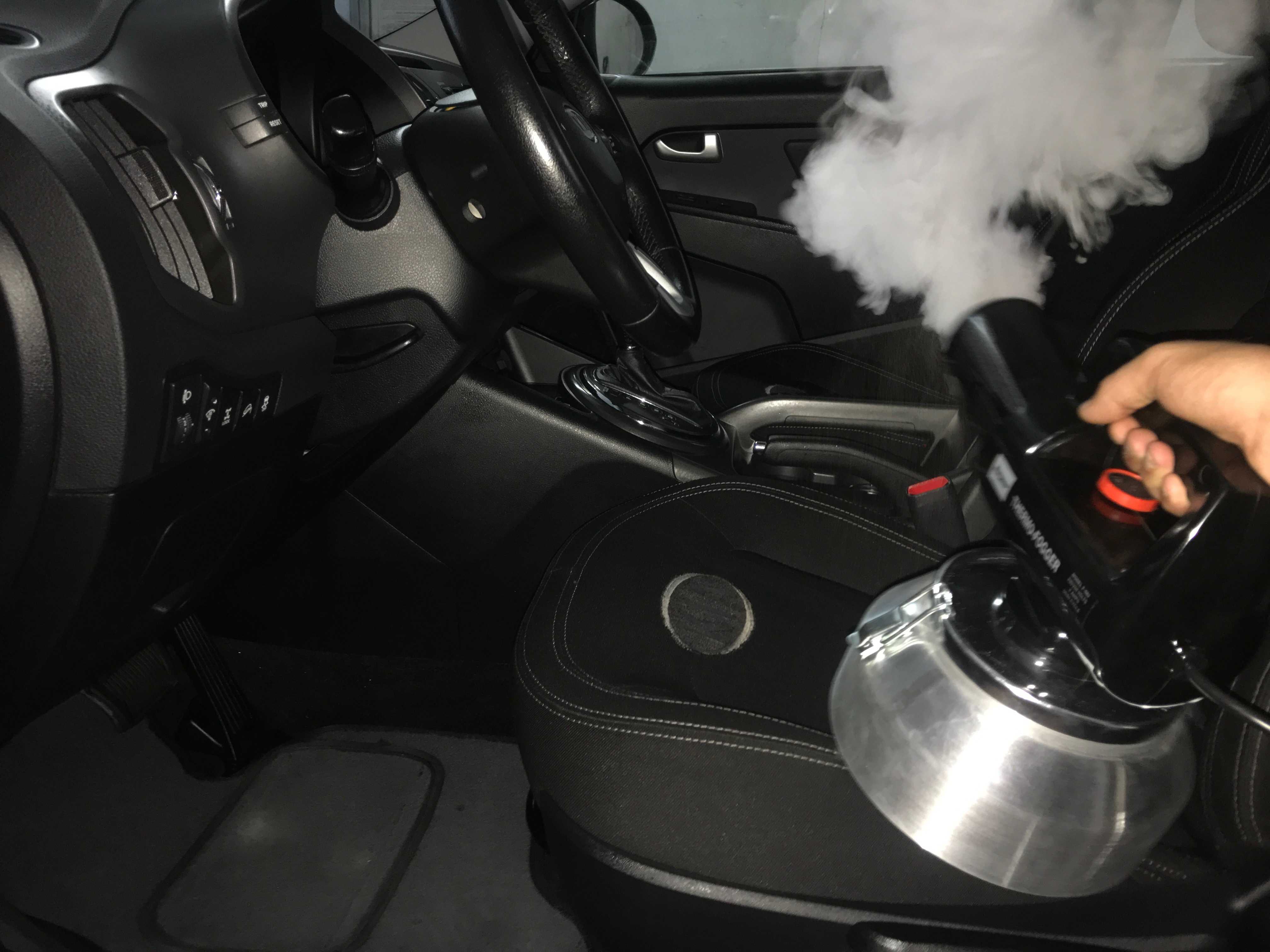 Нейтрализаторы запахов в автомобиле — обзор средств и методов