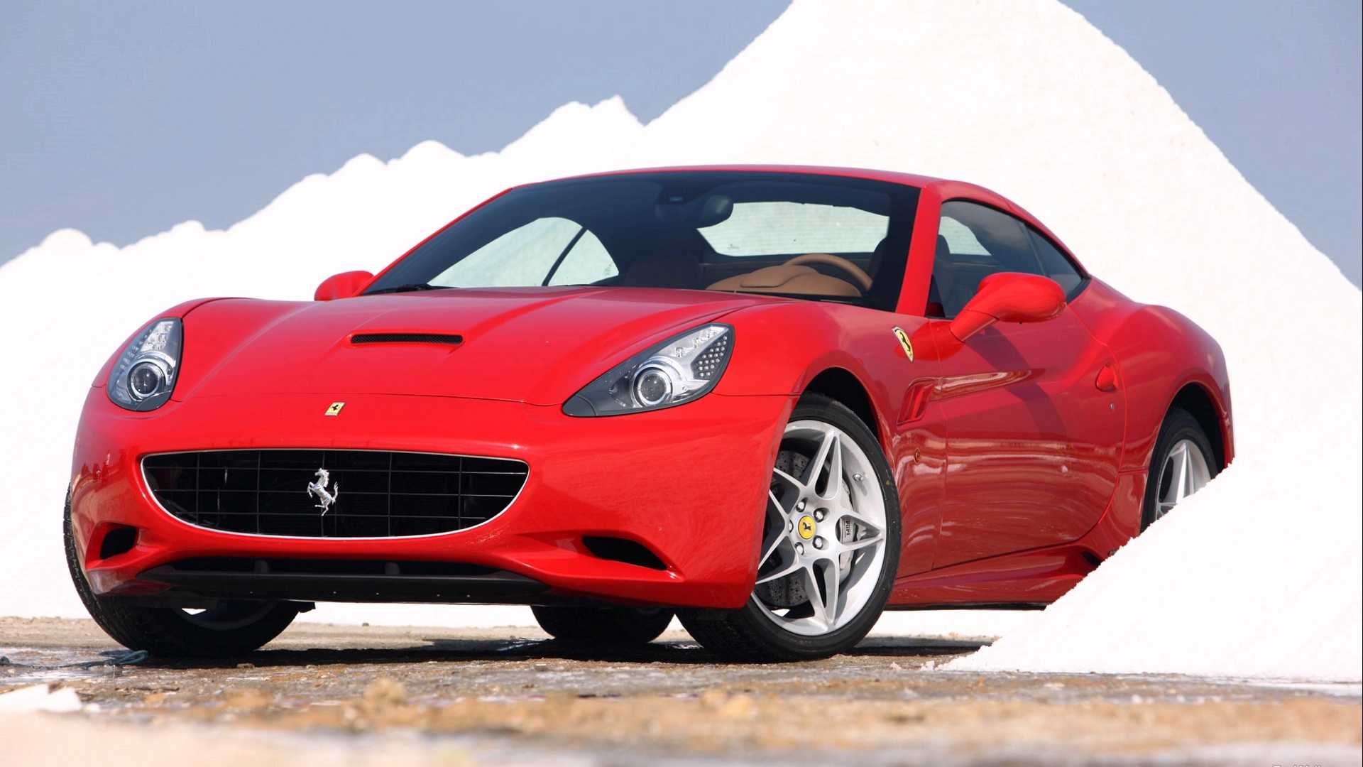 Ferrari - полный каталог моделей, характеристики, отзывы на все автомобили ferrari (феррари)