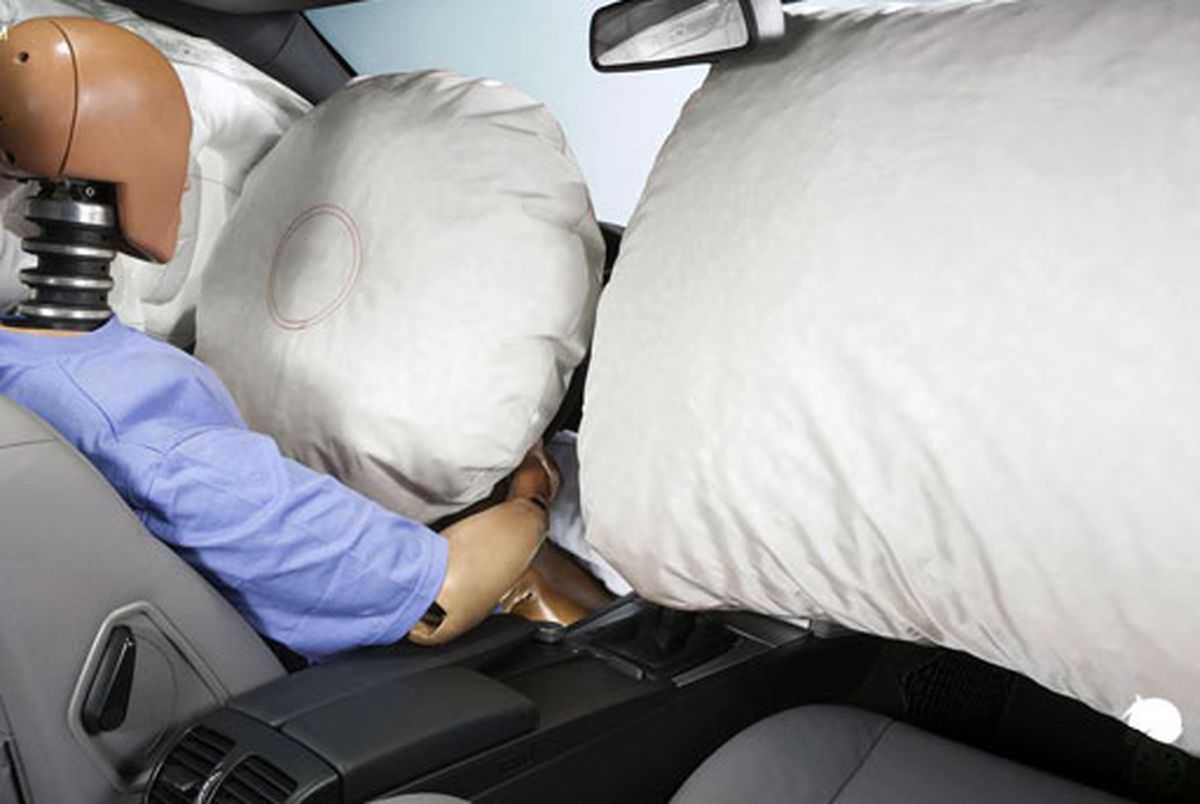Особенности работы подушек безопасности в автомобиле и их разновидности