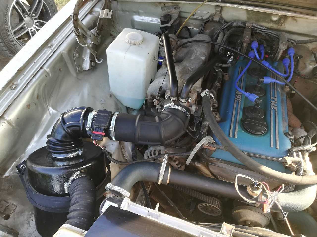 Замена масла и масляного фильтра двигателя автомобиля ГАЗ-3110