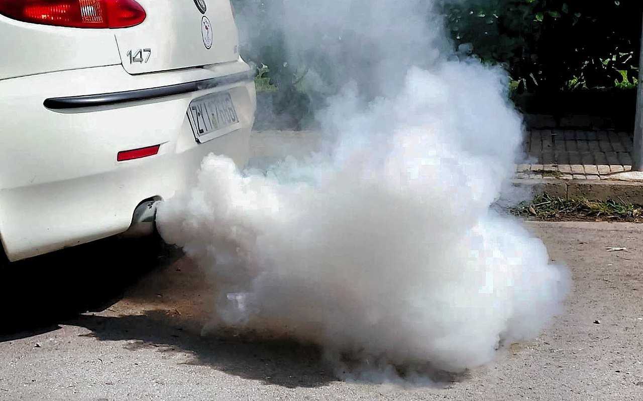 Chevrolet niva (2009+). двигатель коптит чёрным дымом