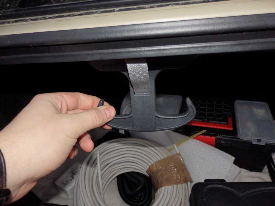 Советы по выбору материала для обшивки багажника автомобиля